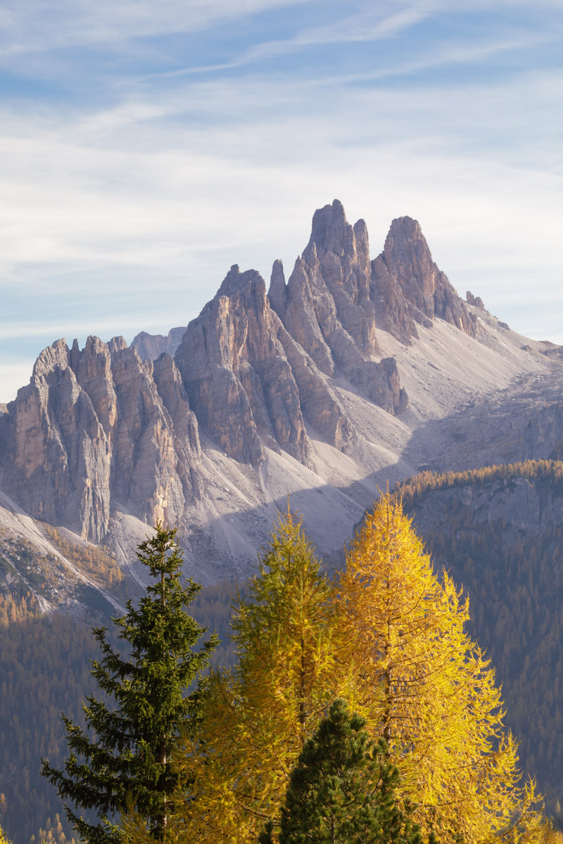 Autumn colours around Croda da Lago