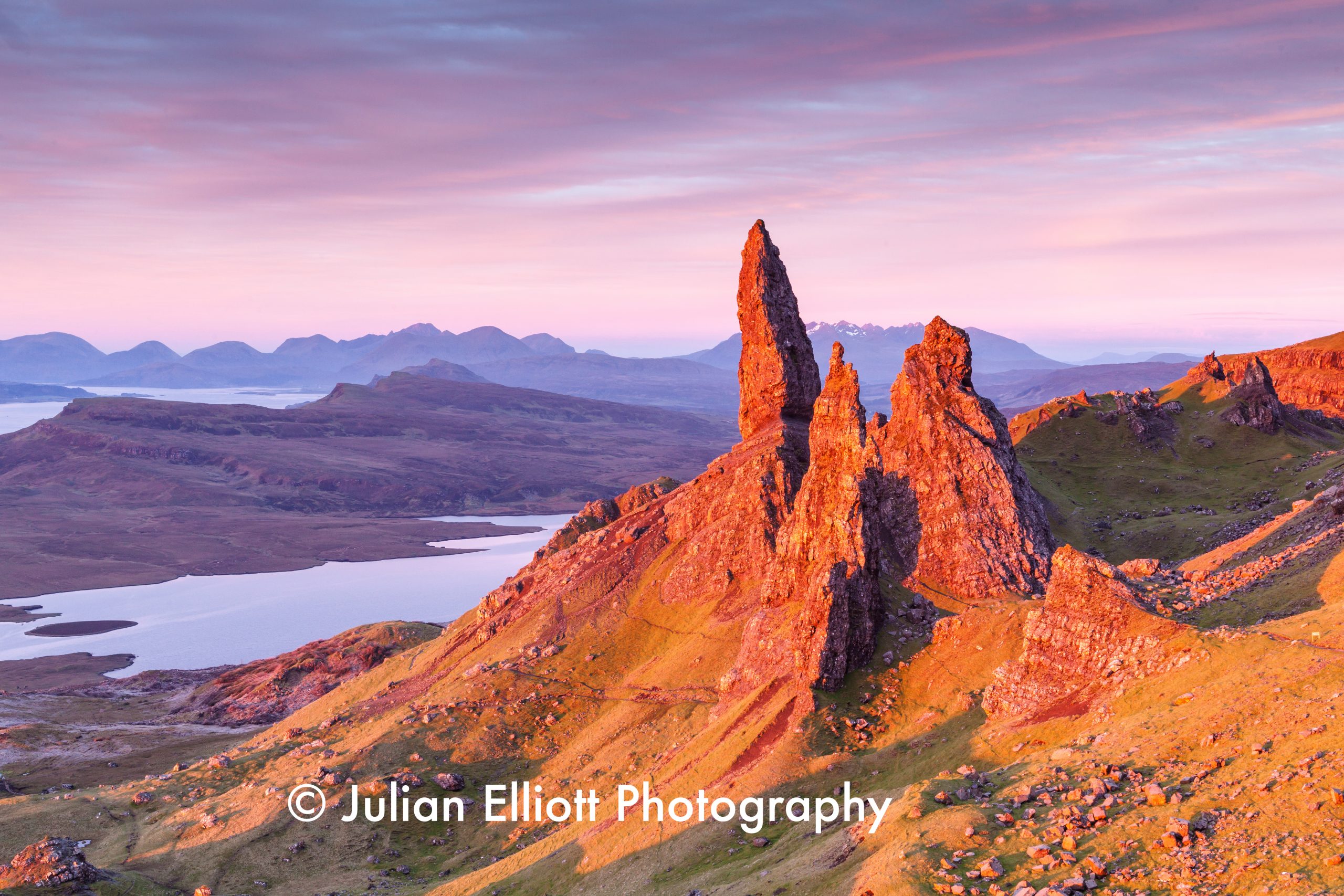 Sunrise over the Old Man of Storr