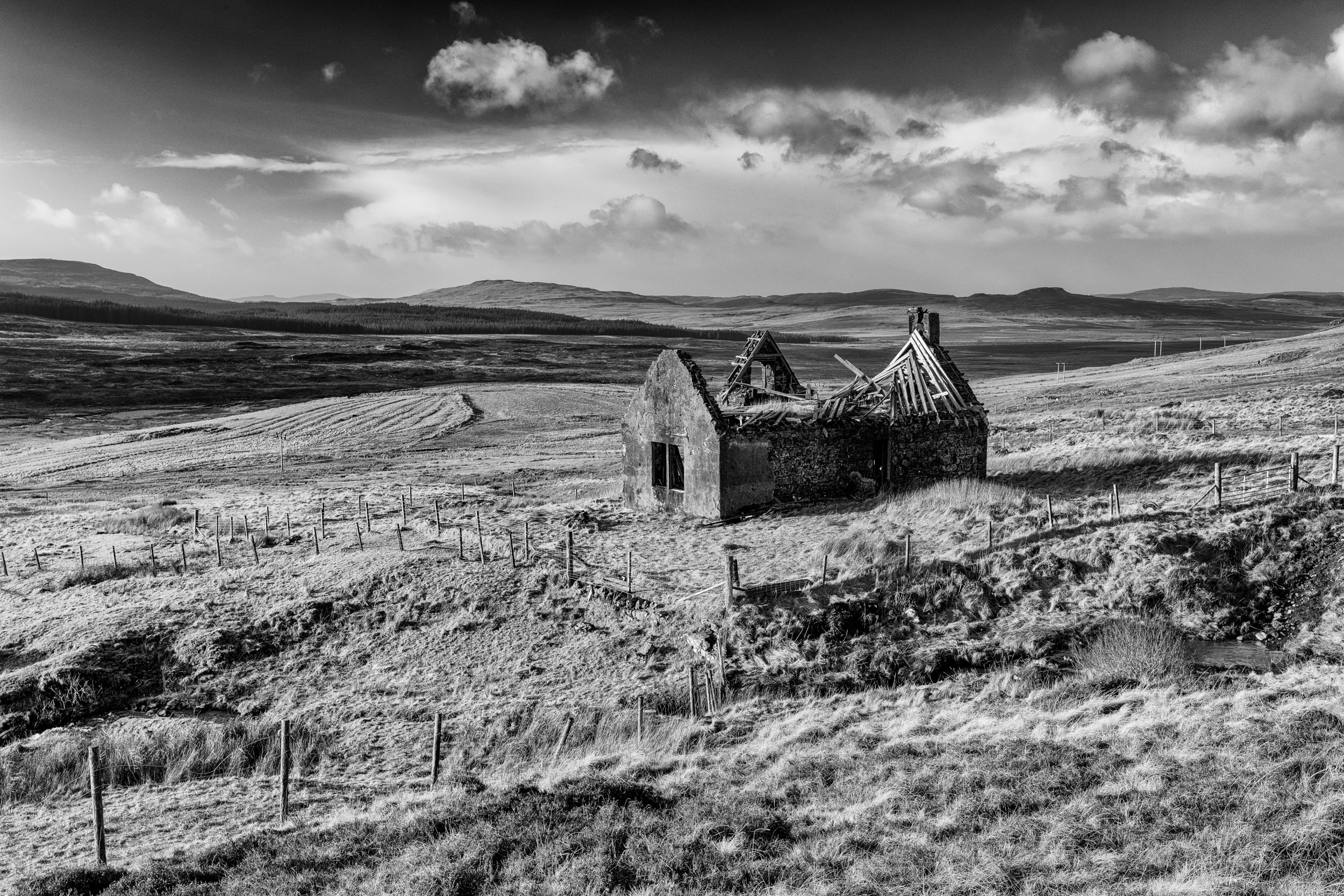 Black and white image of an abandoned house on the Isle of Skye, Scotland.